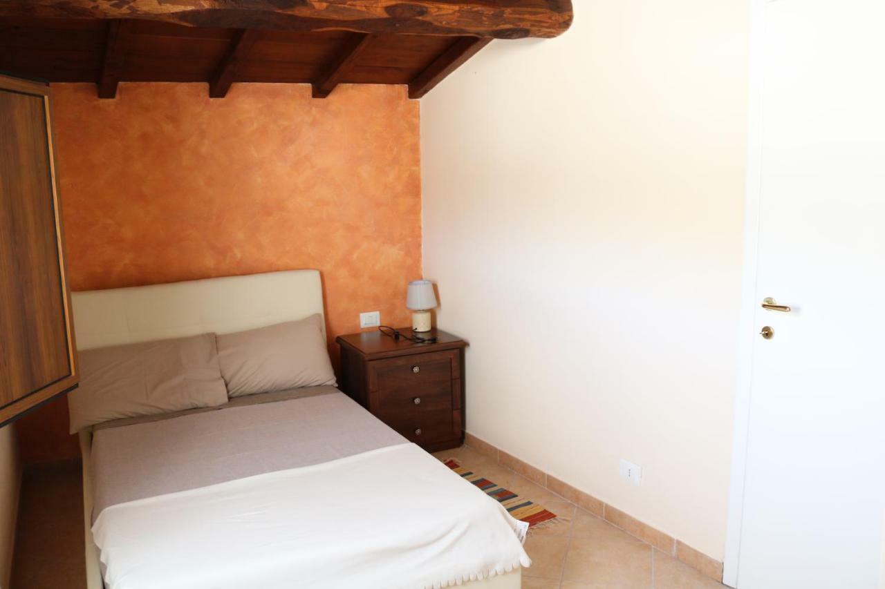 Casa Vacanze Elena Rometta Extérieur photo